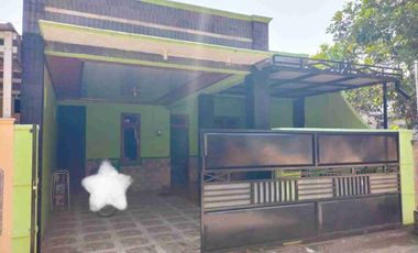 RUMAH DISKON JUTAAN DEKAT RSU HASTUTI DI PLUMBUNGAN KARANGMALANG SRAGEN