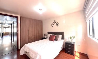 Casa de venta Av. Mariscal Sucre sur de Quito muy cerca cel C.C. Atahualpa