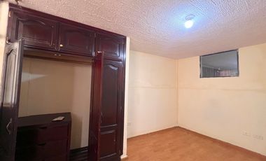 Casa de venta Av. Mariscal Sucre sur de Quito muy cerca cel C.C. Atahualpa