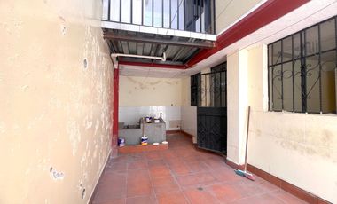 Casa de venta Av. Mariscal Sucre sur de Quito muy cerca cel C.C. Atahualpa