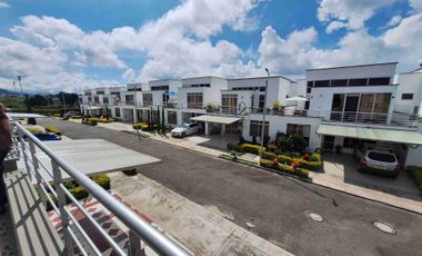 VENTA CASA EN FUSAGASUGÁ HERMOSA