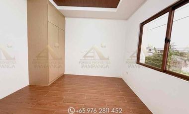 ₱8.7M 𝐁𝐫𝐚𝐧𝐝 𝐍𝐞𝐰 𝟒-𝐁𝐞𝐝𝐫𝐨𝐨𝐦 𝐇𝐨𝐮𝐬𝐞 𝐚𝐧𝐝 𝐋𝐨𝐭 𝐍𝐞𝐚𝐫 𝐂𝐥𝐚𝐫𝐤, 𝐏𝐚𝐦𝐩𝐚𝐧𝐠𝐚 – 𝐒𝐞𝐦𝐢-𝐅𝐮𝐫𝐧𝐢𝐬𝐡𝐞𝐝, 𝐑𝐞𝐚𝐝𝐲 𝐟𝐨𝐫 𝐌𝐨𝐯𝐞-𝐈𝐧