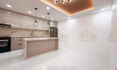 ₱8.7M 𝐁𝐫𝐚𝐧𝐝 𝐍𝐞𝐰 𝟒-𝐁𝐞𝐝𝐫𝐨𝐨𝐦 𝐇𝐨𝐮𝐬𝐞 𝐚𝐧𝐝 𝐋𝐨𝐭 𝐍𝐞𝐚𝐫 𝐂𝐥𝐚𝐫𝐤, 𝐏𝐚𝐦𝐩𝐚𝐧𝐠𝐚 – 𝐒𝐞𝐦𝐢-𝐅𝐮𝐫𝐧𝐢𝐬𝐡𝐞𝐝, 𝐑𝐞𝐚𝐝𝐲 𝐟𝐨𝐫 𝐌𝐨𝐯𝐞-𝐈𝐧