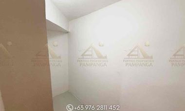 ₱8.7M 𝐁𝐫𝐚𝐧𝐝 𝐍𝐞𝐰 𝟒-𝐁𝐞𝐝𝐫𝐨𝐨𝐦 𝐇𝐨𝐮𝐬𝐞 𝐚𝐧𝐝 𝐋𝐨𝐭 𝐍𝐞𝐚𝐫 𝐂𝐥𝐚𝐫𝐤, 𝐏𝐚𝐦𝐩𝐚𝐧𝐠𝐚 – 𝐒𝐞𝐦𝐢-𝐅𝐮𝐫𝐧𝐢𝐬𝐡𝐞𝐝, 𝐑𝐞𝐚𝐝𝐲 𝐟𝐨𝐫 𝐌𝐨𝐯𝐞-𝐈𝐧