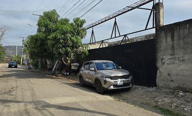 Alquiler de Terreno Comercial y Oficina - Via a la Costa
