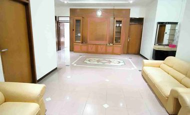 DISEWAKAN RUMAH KOMPLEK BATUNUNGGAL INDAH