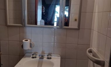 CASA DE 4 AMBIENTES EN ALQUILER