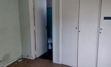 CASA DE 4 AMBIENTES EN ALQUILER