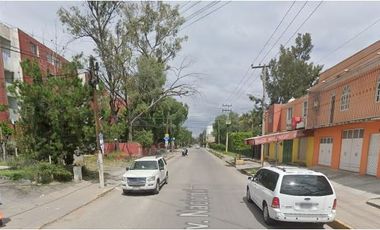 MFS (EMB) DEPTO EN VENTA DE CONTADO EN STA CLARA C. EDO MEX