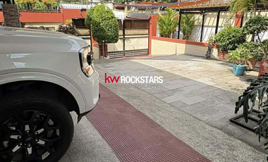 𝐅𝐎𝐑 𝐒𝐀𝐋𝐄! 𝐇𝐨𝐮𝐬𝐞 𝐚𝐧𝐝 𝐋𝐨𝐭 𝐢𝐧 𝐏𝐫𝐨𝐯𝐢𝐝𝐞𝐧𝐭 𝐕𝐢𝐥𝐥𝐚𝐠𝐞, 𝐌𝐚𝐫𝐢𝐤𝐢𝐧𝐚 𝐂𝐢𝐭𝐲