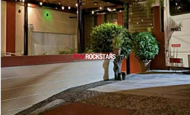 𝐅𝐎𝐑 𝐒𝐀𝐋𝐄! 𝐇𝐨𝐮𝐬𝐞 𝐚𝐧𝐝 𝐋𝐨𝐭 𝐢𝐧 𝐏𝐫𝐨𝐯𝐢𝐝𝐞𝐧𝐭 𝐕𝐢𝐥𝐥𝐚𝐠𝐞, 𝐌𝐚𝐫𝐢𝐤𝐢𝐧𝐚 𝐂𝐢𝐭𝐲