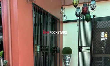 𝐅𝐎𝐑 𝐒𝐀𝐋𝐄! 𝐇𝐨𝐮𝐬𝐞 𝐚𝐧𝐝 𝐋𝐨𝐭 𝐢𝐧 𝐏𝐫𝐨𝐯𝐢𝐝𝐞𝐧𝐭 𝐕𝐢𝐥𝐥𝐚𝐠𝐞, 𝐌𝐚𝐫𝐢𝐤𝐢𝐧𝐚 𝐂𝐢𝐭𝐲