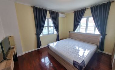 Detached 2-storey pool villa with 7 bedrooms and 6 bathrooms in Hang Dong