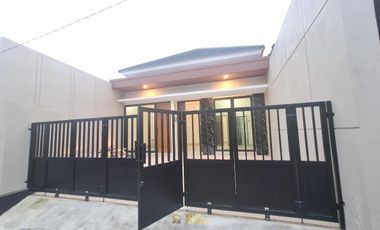 RUMAH MODERN SIAP HUNI, 9 MENIT DARI BANDARA ADI SUCIPTO