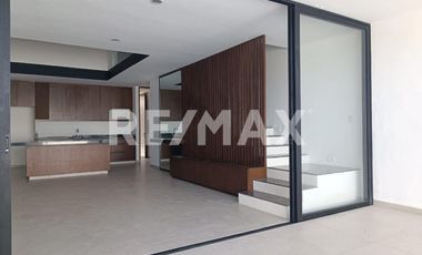 CASA EN VENTA XACANTHUN