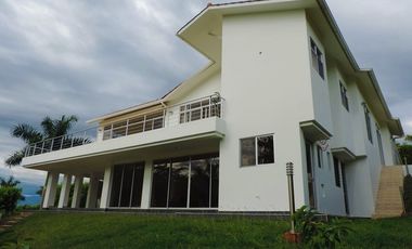 VENDO CASA EN ANAPOIMA