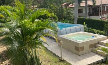 VENDO CASA EN ANAPOIMA