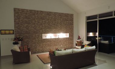 VENDO CASA EN ANAPOIMA