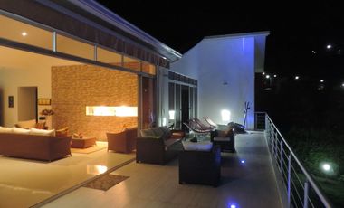 VENDO CASA EN ANAPOIMA