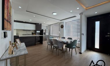 Casa en venta en Loja sector Amable Maria