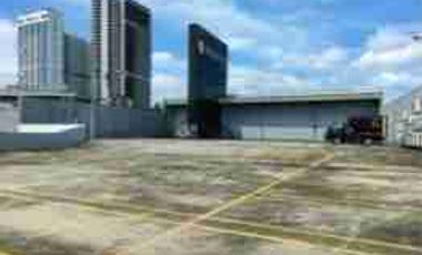 Dijual/ disewa Gedung S.Room Mobil