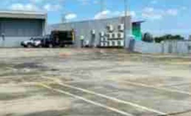 Dijual/ disewa Gedung S.Room Mobil