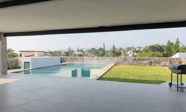 TERRENO EN VENTA EN FRACCIONAMIENTO LOMAS DE COCOYOC MORELOS