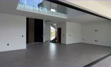TERRENO EN VENTA EN FRACCIONAMIENTO LOMAS DE COCOYOC MORELOS