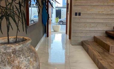 Venta de Hermosa Residencia