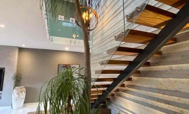 Venta de Hermosa Residencia