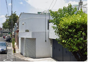 CASA EN IZTACALCO 4 RECAMARAS EN RECUPERACION BANCARIA