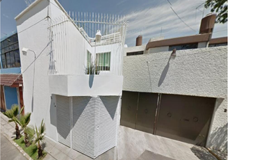 CASA EN IZTACALCO 4 RECAMARAS EN RECUPERACION BANCARIA