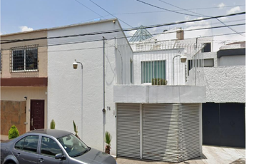 CASA EN IZTACALCO 4 RECAMARAS EN RECUPERACION BANCARIA