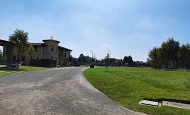 Venta de  Terreno Premium en Barrio Los Fresnos, Val’Quirico