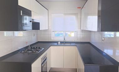 Arriendo Casa Mediterránea 3 dorm. en Condominio Villa Alemania