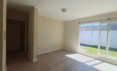 Arriendo Casa Mediterránea 3 dorm. en Condominio Villa Alemania