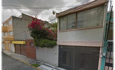 CASA EN MILITAR MARTE IZTACALCO EN RECUPERACION BANCARIA