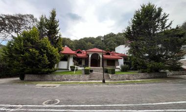 VENTA DE CASA EN CLUB DE GOLF VALLESCONDIDO, ATIZAPÁN DE ZARAGOZA, EDO DE MEX.