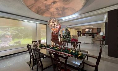 VENTA DE CASA EN CLUB DE GOLF VALLESCONDIDO, ATIZAPÁN DE ZARAGOZA, EDO DE MEX.