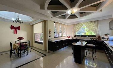 VENTA DE CASA EN CLUB DE GOLF VALLESCONDIDO, ATIZAPÁN DE ZARAGOZA, EDO DE MEX.