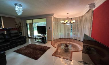 VENTA DE CASA EN CLUB DE GOLF VALLESCONDIDO, ATIZAPÁN DE ZARAGOZA, EDO DE MEX.