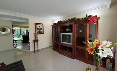 VENTA DE CASA EN CLUB DE GOLF VALLESCONDIDO, ATIZAPÁN DE ZARAGOZA, EDO DE MEX.