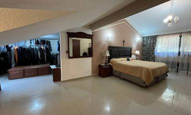 VENTA DE CASA EN CLUB DE GOLF VALLESCONDIDO, ATIZAPÁN DE ZARAGOZA, EDO DE MEX.