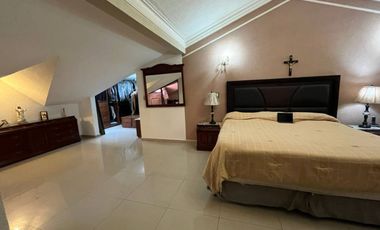 VENTA DE CASA EN CLUB DE GOLF VALLESCONDIDO, ATIZAPÁN DE ZARAGOZA, EDO DE MEX.