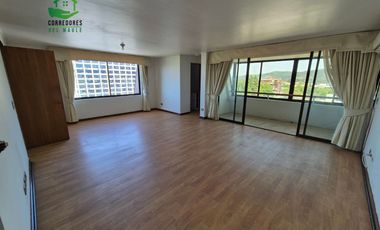 En venta excelente departamento en Edificio las Palmas, en pleno centro.