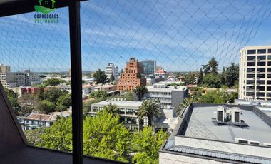 En venta excelente departamento en Edificio las Palmas, en pleno centro.