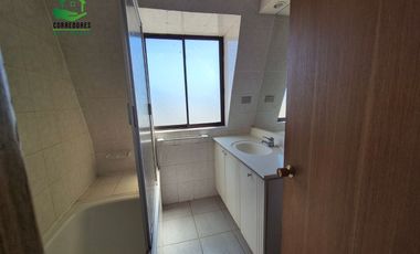 En venta excelente departamento en Edificio las Palmas, en pleno centro.