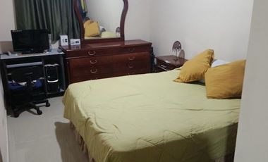 VENTA DE CASA MODERNAEN URB PRIVADA VICTORIA CLUB