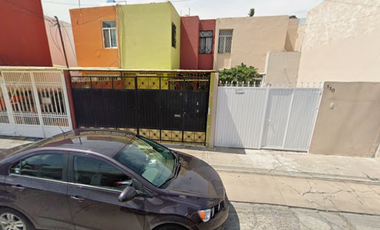 VENTA DE CASA CUAUHTEMOC 110 JESUS TERRAN CP 20260 AGUASCALIENTES