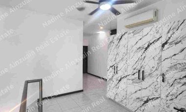 SE RENTA CASA AMPLIA EN RESIDENCIAL CUMBRES CANCÚN, 3 RECÁMARAS MÁS ESTUDIO, ALBERCA PRIVADA, AMENIDADES, SEGURIDAD 24 HORAS.